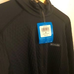 NWT Columbia 1/2 zip top (Women’s) (Size M)